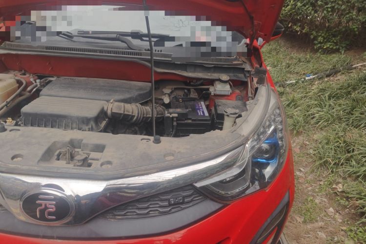 Used BYD Yuan 2016 1.5L Manual Comfort Model Engine Bay Left