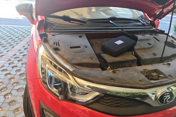 Used BYD Yuan 2016 1.5L Manual Luxury Model Engine Bay Right
