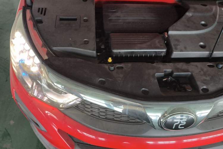 Used BYD Yuan 2016 1.5L Manual Luxury Model Engine Bay Right