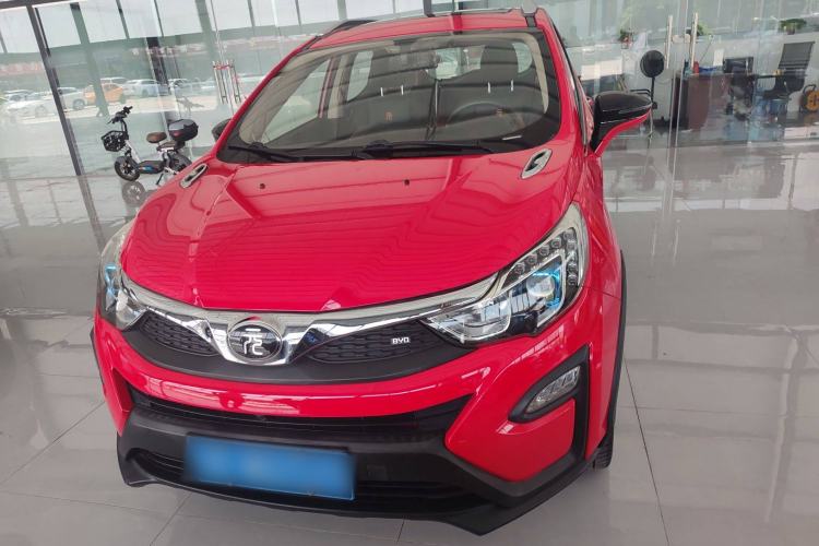 Used BYD Yuan 2016 1.5L Manual Luxury Version Exterior 1