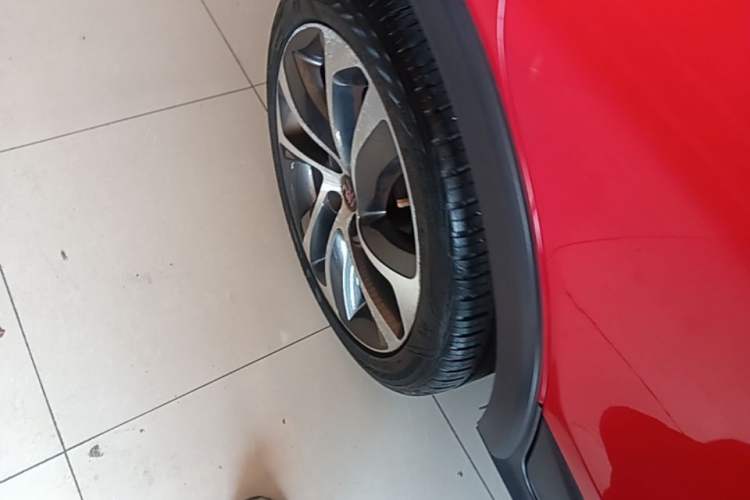 Used BYD Yuan 2016 1.5TID Automatic Flagship Model Exterior 5