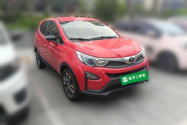 Used BYD Yuan 2016 1.5L Automatic Luxury Version Front Right 45 Deg