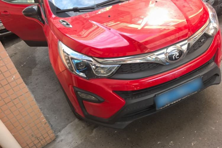 Used BYD Yuan 2016 1.5L Manual Comfort Model Front Right 45 Deg