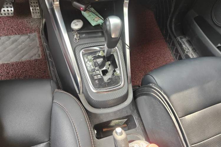 Used BYD Yuan 2016 1.5L Automatic Haoya Model Gear Lever