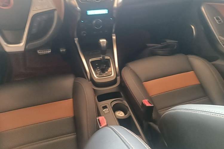 Used BYD Yuan 2016 1.5TID Automatic Flagship Model Gear Lever