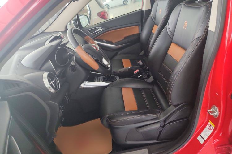 Used BYD Yuan 2016 1.5L Manual Luxury Version Interior 6