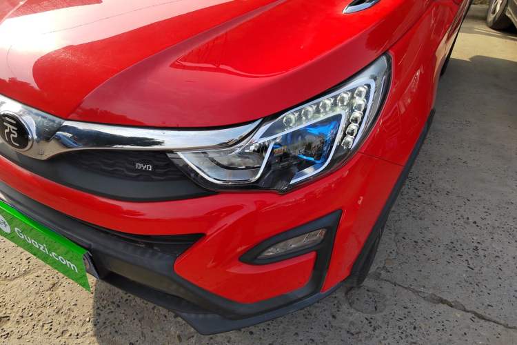 Used BYD Yuan 2016 1.5L Automatic Luxury Version Left Front Headlight
