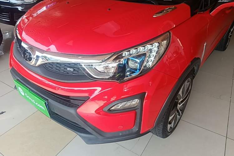 Used BYD Yuan 2016 1.5TID Automatic Flagship Model Left Front Headlight