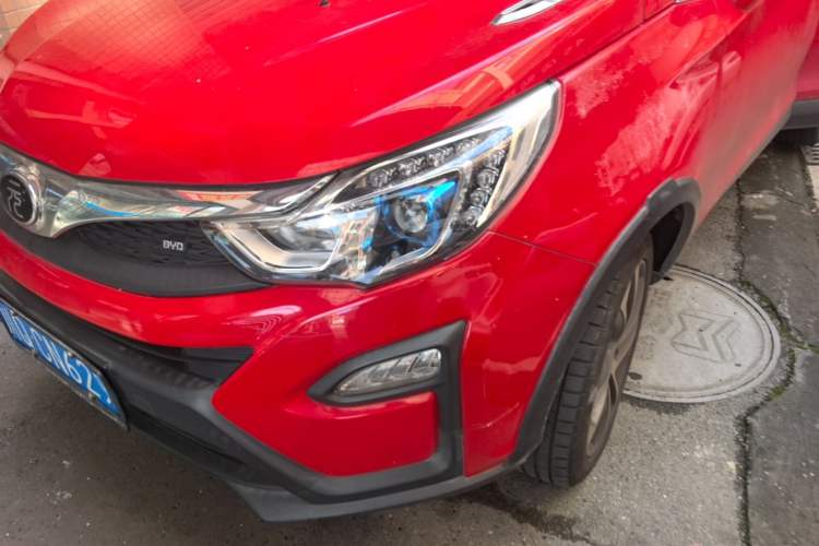 Used BYD Yuan 2016 1.5L Manual Comfort Model Left Front Headlight