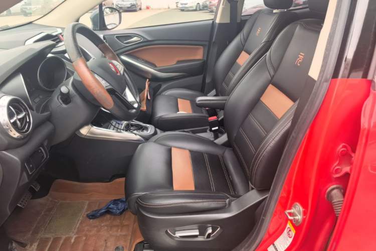Used BYD Yuan 2016 1.5TID Automatic Flagship Model Left Front Seat