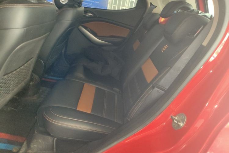 Used BYD Yuan 2016 1.5L Manual Luxury Version Left Rear Seat