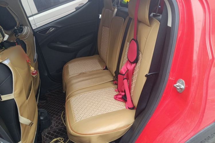 Used BYD Yuan 2016 1.5L Automatic Luxury Version Left Rear Seat