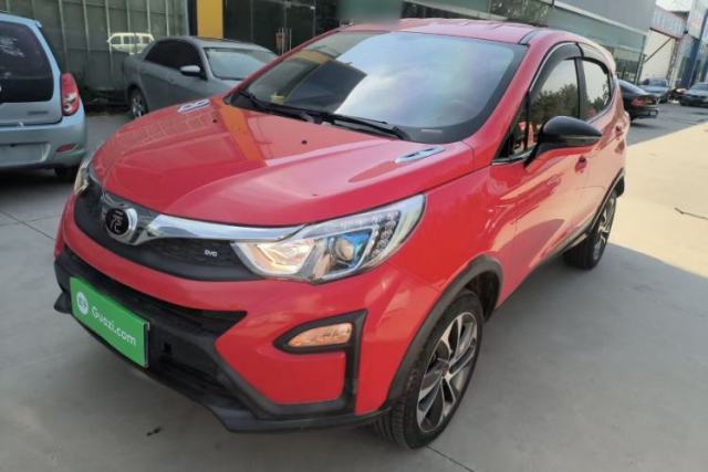 BYD Yuan 2016 1.5L Automatic Luxury Version مستعملة