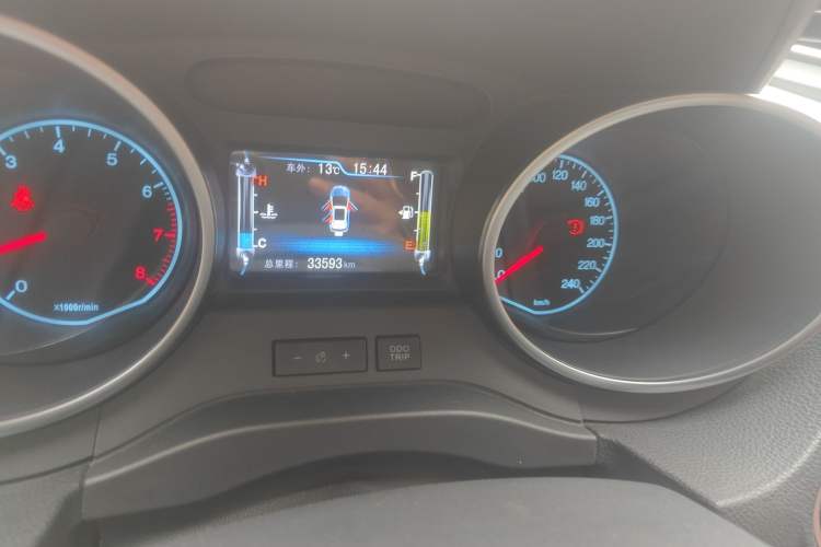 Used BYD Yuan 2016 1.5L Manual Comfort Model Odometer Close Up