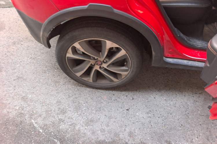 Used BYD Yuan 2016 1.5L Manual Comfort Model Right Rear Wheel Hub