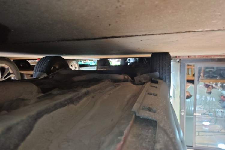 Used BYD Yuan 2016 1.5TID Automatic Prestige Model Right Side Sill