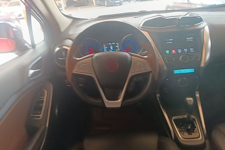 Used BYD Yuan 2016 1.5TID Automatic Flagship Model Steering Wheel