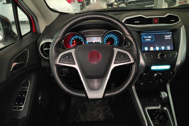 Used BYD Yuan 2016 1.5L Automatic Luxury Version Steering Wheel