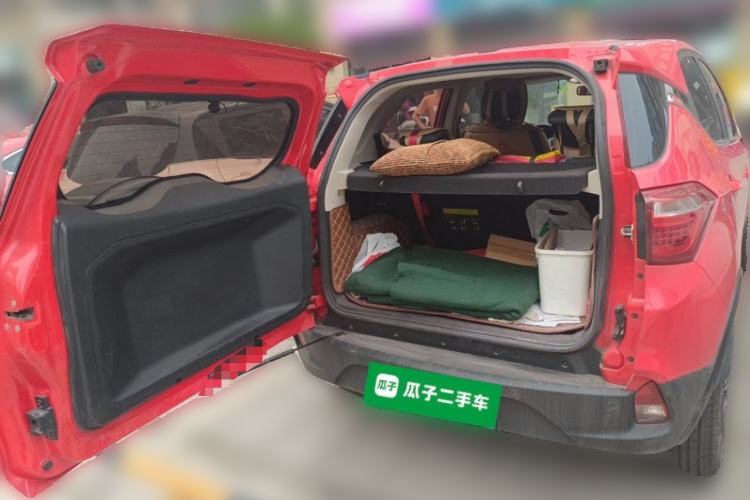 Used BYD Yuan 2016 1.5L Automatic Luxury Version Trunk