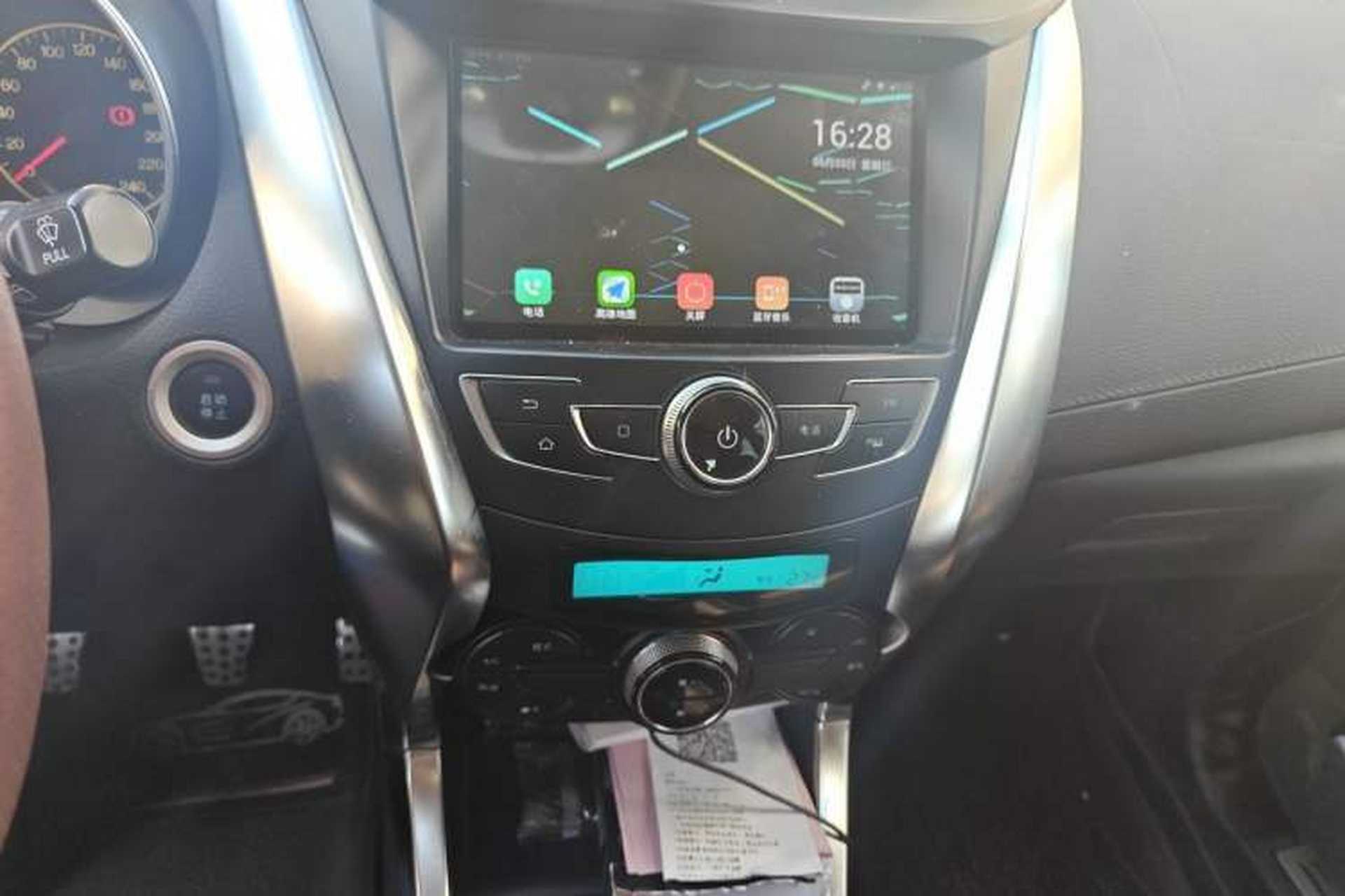 Used BYD Yuan 2016 1.5L Manual Luxury Version Audio And AC Panel