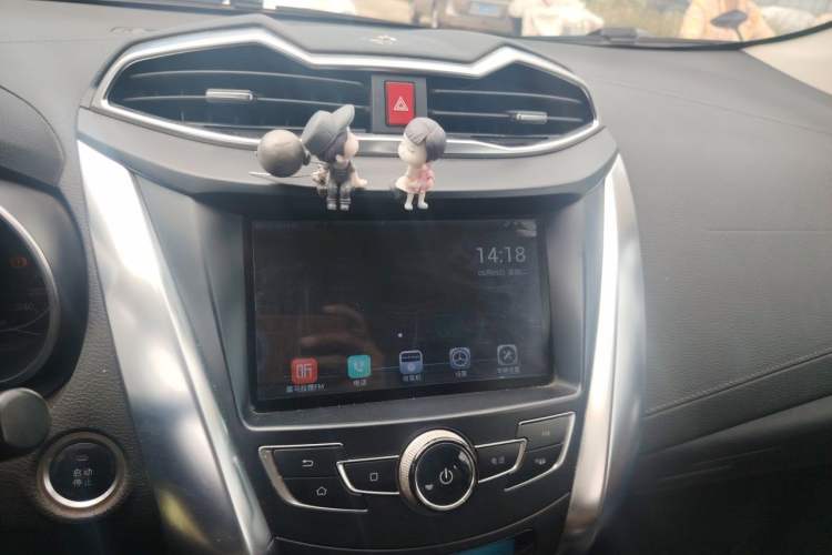 Used BYD Yuan 2016 1.5L Manual Luxury Model Audio And AC Panel