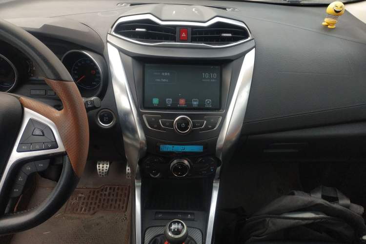Used BYD Yuan 2016 1.5L Manual Luxury Version Audio And AC Panel