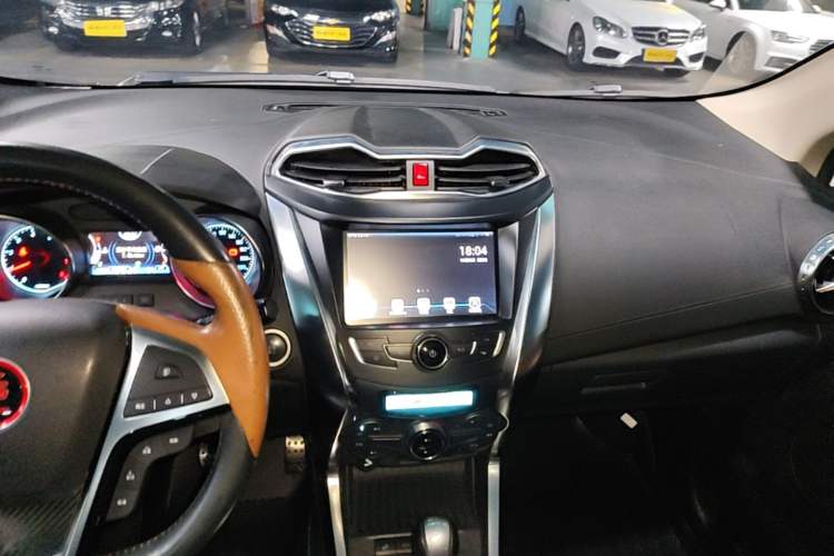 Used BYD Yuan 2016 1.5TID Automatic Prestige Model Audio And AC Panel