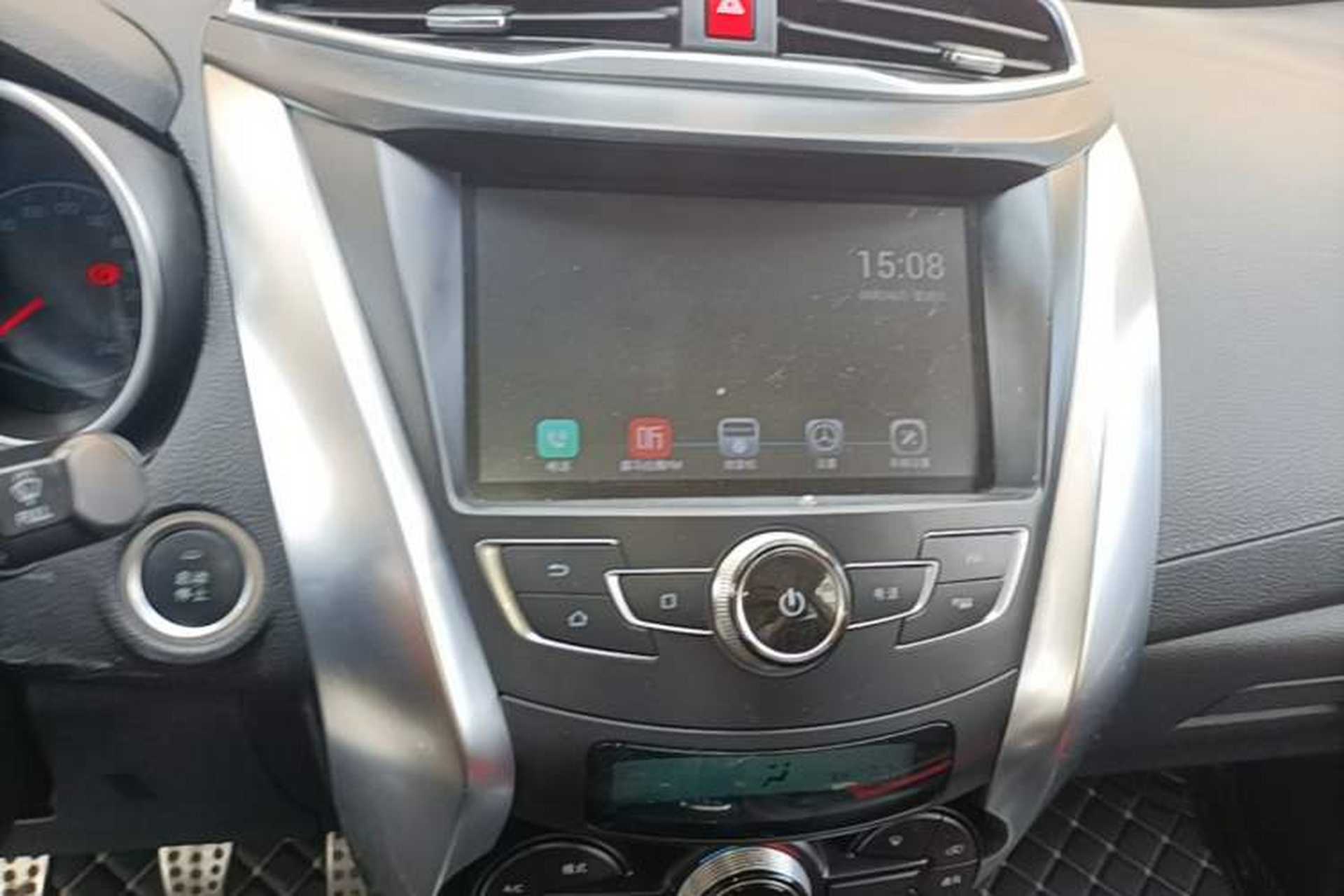 Used BYD Yuan 2016 1.5L Manual Luxury Version Audio And AC Panel