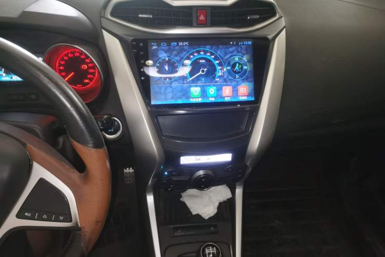Used BYD Yuan 2016 1.5L Manual Comfort Model Audio And AC Panel