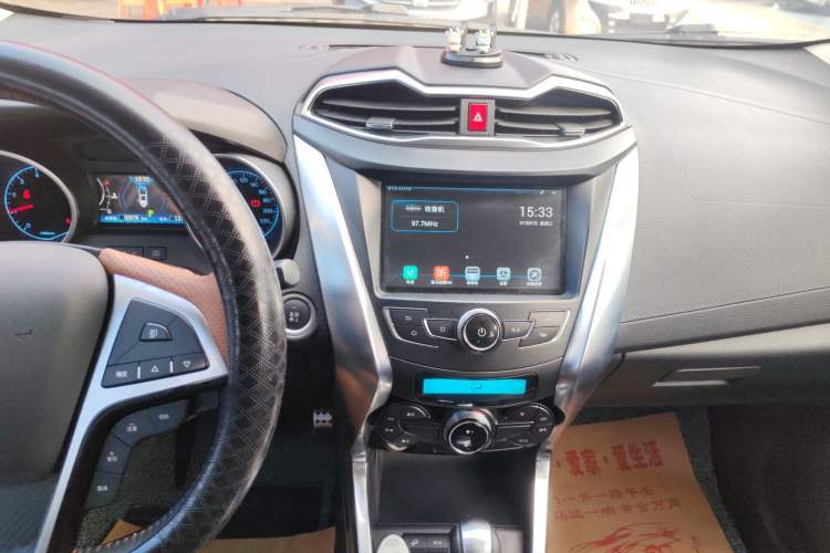 Used BYD Yuan 2016 1.5TID Automatic Luxury Version Audio And AC Panel