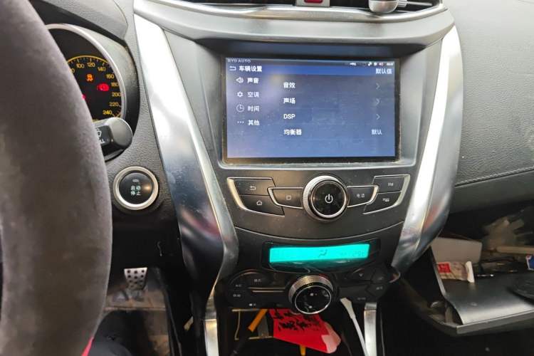 Used BYD Yuan 2016 1.5L Manual Luxury Version Audio And AC Panel