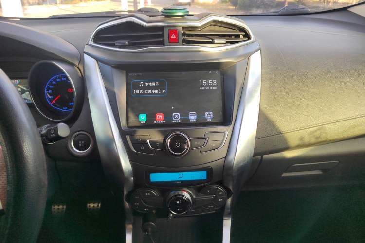 Used BYD Yuan 2016 1.5L Manual Luxury Version Audio And AC Panel