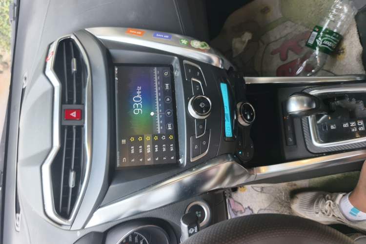 Used BYD Yuan 2016 1.5TID Automatic Prestige Model Audio And AC Panel