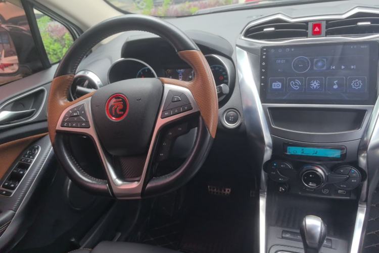 Used BYD Yuan 2016 1.5TID Automatic Luxury Version Center Console