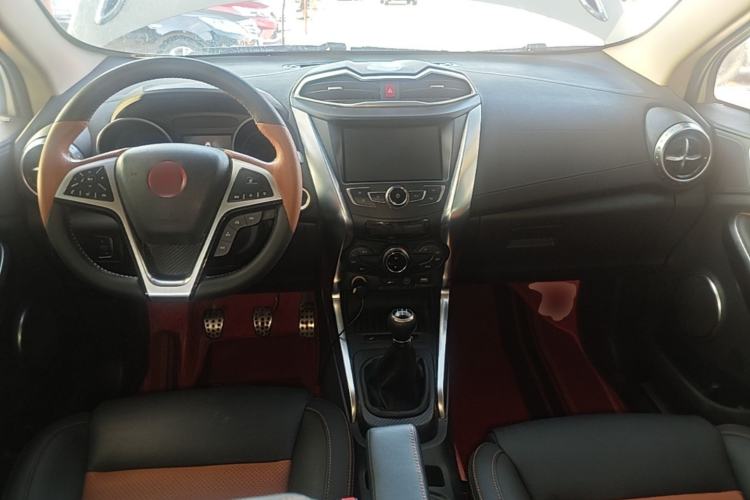 Used BYD Yuan 2016 1.5L Manual Luxury Model Center Console