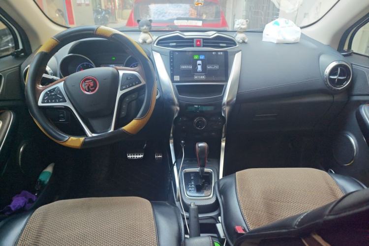 Used BYD Yuan 2016 1.5TID Automatic Prestige Model Center Console