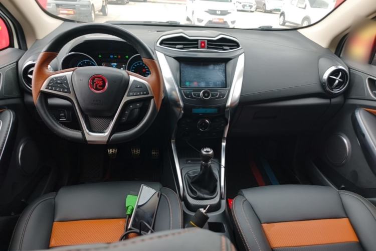 Used BYD Yuan 2016 1.5L Manual Luxury Model Center Console