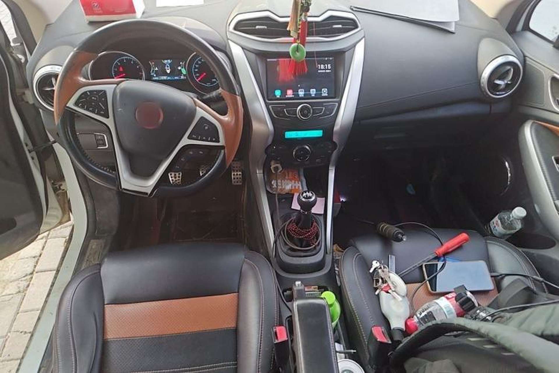 Used BYD Yuan 2016 1.5L Manual Luxury Version Center Console