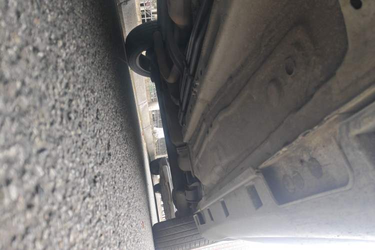 Used BYD Yuan 2016 1.5L Automatic Luxury Version Chassis Front Left