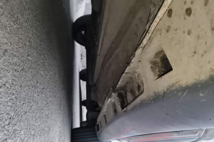 Used BYD Yuan 2016 1.5L Manual Luxury Model Chassis Front Left