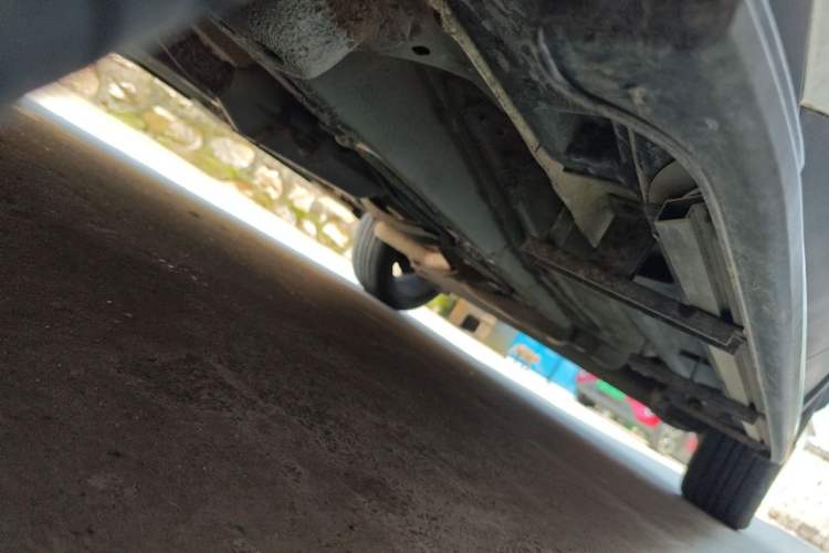 Used BYD Yuan 2016 1.5L Manual Luxury Version Chassis Front Left