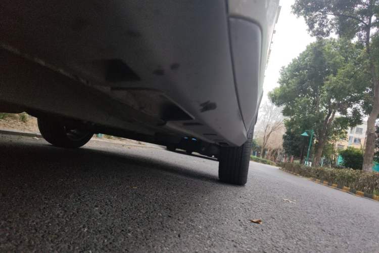 Used BYD Yuan 2016 1.5L Manual Luxury Model Chassis Front Left