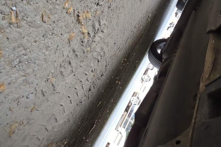 Used BYD Yuan 2016 1.5L Manual Luxury Model Chassis Front Right