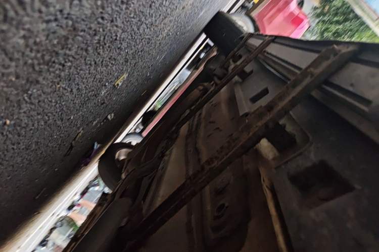 Used BYD Yuan 2016 1.5L Manual Luxury Model Chassis Front Right