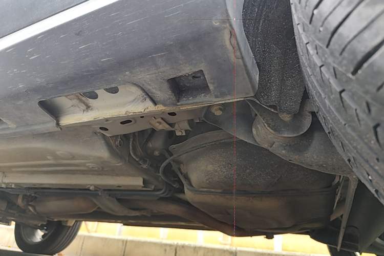 Used BYD Yuan 2016 1.5L Manual Luxury Model Chassis Rear Left