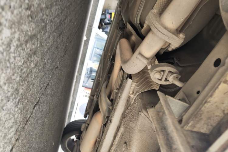 Used BYD Yuan 2016 1.5L Manual Luxury Version Chassis Rear Right