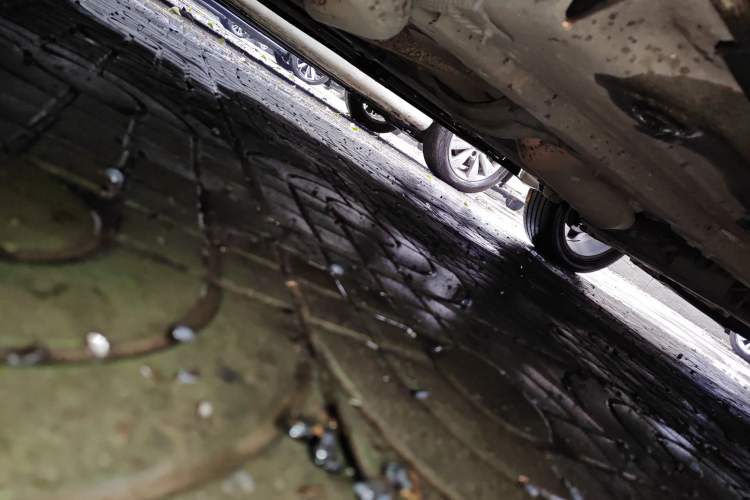 Used BYD Yuan 2016 1.5L Manual Luxury Version Chassis Rear Right