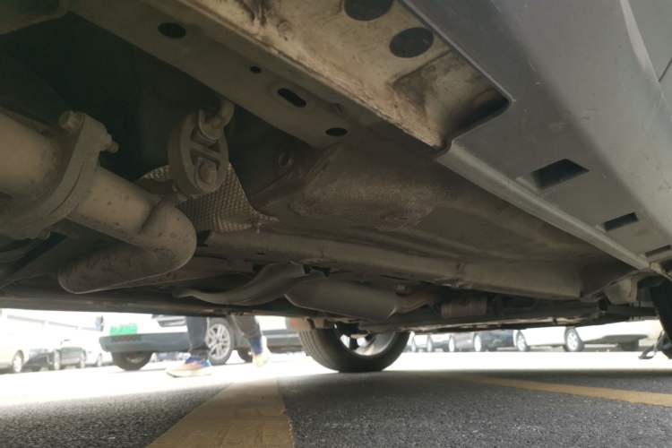Used BYD Yuan 2016 1.5L Manual Comfort Model Chassis Rear Right