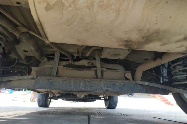 Used BYD Yuan 2016 1.5L Manual Luxury Version Chassis Rear