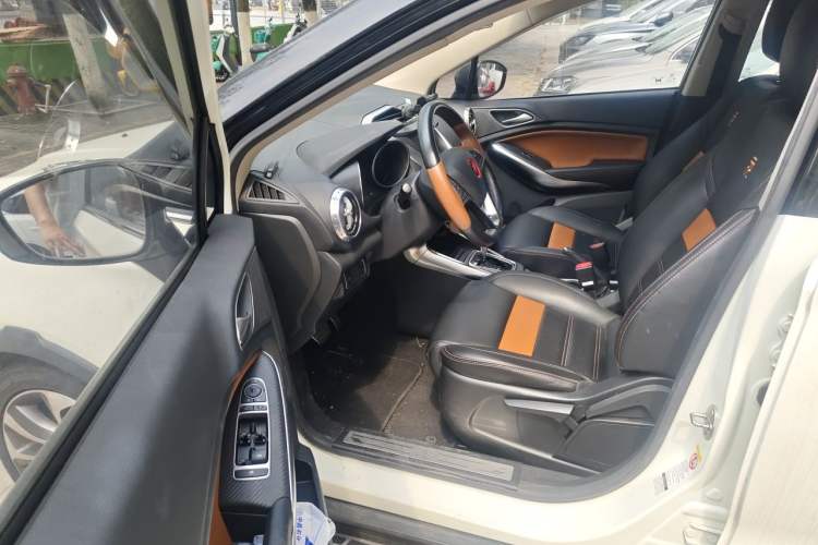 Used BYD Yuan 2016 1.5TID Automatic Prestige Model Driver Seat